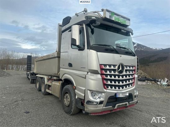 Mercedes-Benz Arocs 2658 6x2 Tipper truck. Arocs 2658 6x2 Tipper truck. 2016 2 Tipper trucks image 137