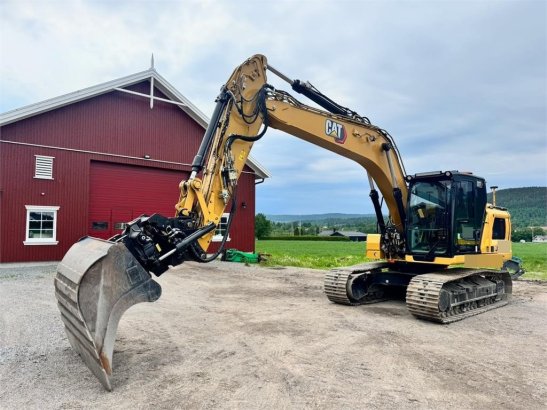 CAT 317 317 2022 2 Crawler Excavators image 2