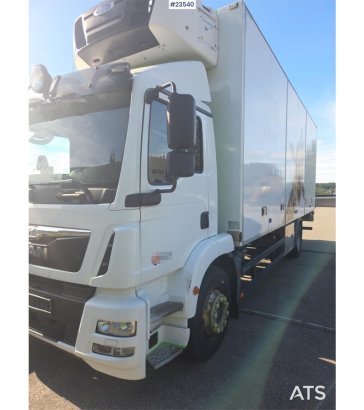 MAN TGM box truck with refrigeration/freezer unit and TGM box truck with refrigeration/freezer unit and 2017 2 image 47