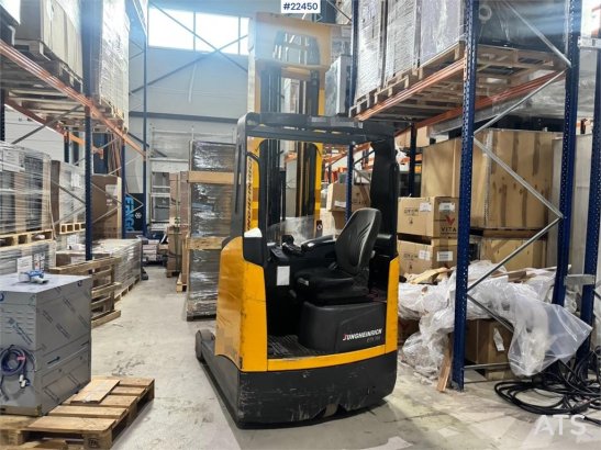 Jungheinrich ETV 114 Electric Forklift ETV 114 Electric Forklift 2 Forklift image 2