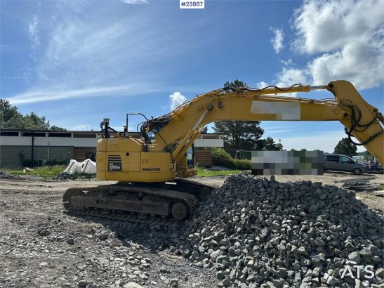 Komatsu PC228 LC-8 Excavator with tilt, grading bucket and PC228 LC-8 Excavator with tilt, grading bucket and 2013 2 Crawl...