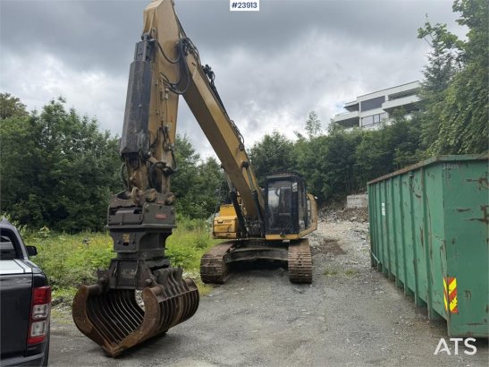 CAT 326FLN excavator with Oilquick, claw, grading buck 326FLN excavator with Oilquick, claw, grading buck 2019 2 image 2