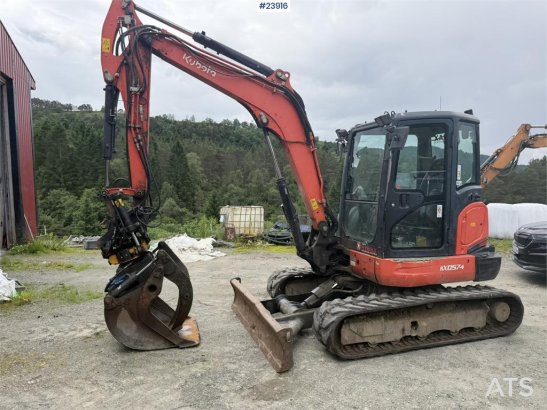 Kubota KX057-4 excavator for sale with a tooth bucket, a 2524 2018 2 Crawler Excavators image 2
