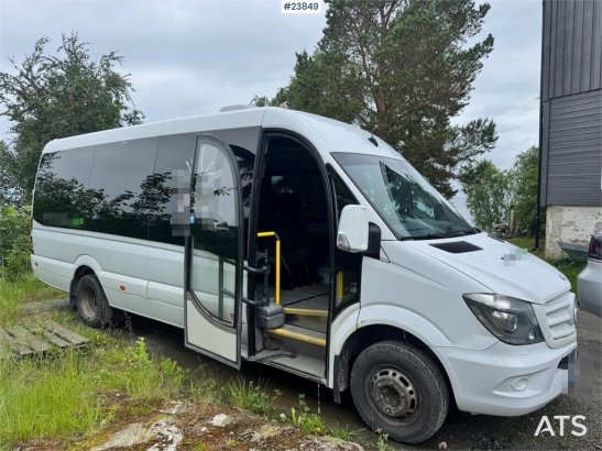 Mercedes-Benz Sprinter 516 Minibus – 17 Seats Mercedes-Benz Sprinter 516 Minibus – 17 Seats 2015 2 image 2