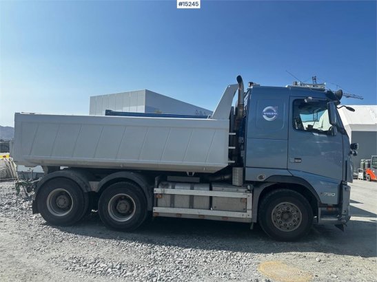 Volvo FH750 6x4 Snowrigged Combi truck 590 2013 2 Tipper trucks image 2