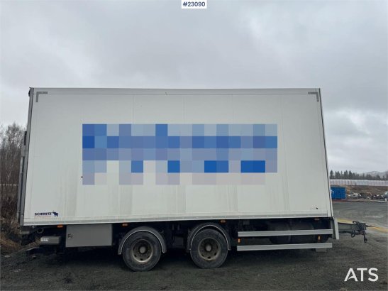 Schmitz Cargobull 2-axle box trailer with Carrier refrigeration unit Schmitz Cargobull 2-axle box trailer with Carrier ref...