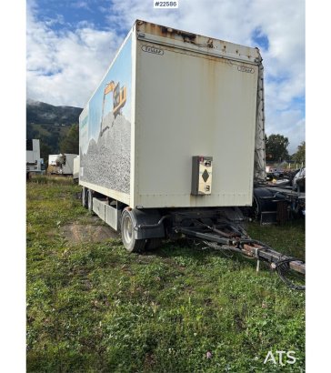 Tyllis trailer with chip body and tipper – hydraulic side Tyllis trailer with chip body and tipper – hydraulic side 2009 2...