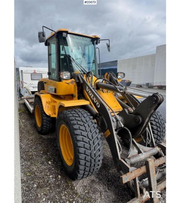 Volvo L30GS Hjullaster m/ skuffe, pallegaffel og skjær - L30GS Hjullaster m/ skuffe, pallegaffel og skjær - 2020 2 Wheel L...