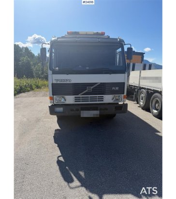 Volvo FL12 380 Tractor Unit with 2000 Vang Trailer FL12 380 Tractor Unit with 2000 Vang Trailer 1995 2 Tractor Units image 17