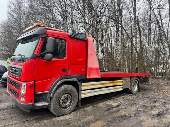 Volvo FM330 recovery truck. FM330 recovery truck. 2012 2 image 17