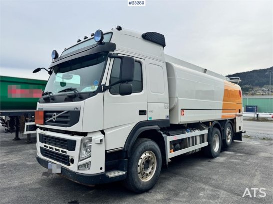 Volvo FM410 Tank Truck FM410 Tank Truck 2013 2 image 17