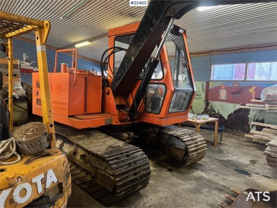 Hitachi UH033 UH033 1986 2 Crawler Excavators image 3