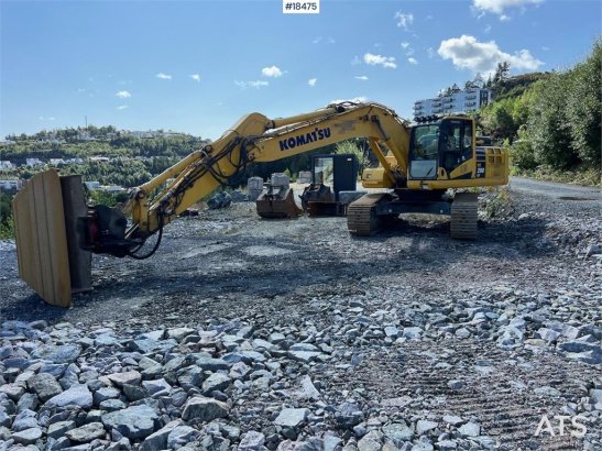Komatsu PC290LC-11 excavator w/ rotortilt-sanding bucket-D PC290LC-11 excavator w/ rotortilt-sanding bucket-D 2018 2 Crawl...