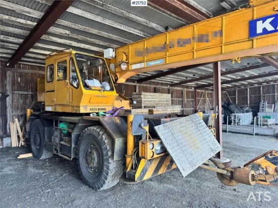 Kato KR-20 Mobile Crane WATCH VIDEO Kato KR-20 Mobile Crane WATCH VIDEO 2 Other cranes image 3