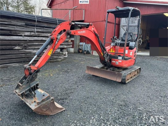 Kubota U17-3a Mini Excavator with 4 Buckets, Ripper, and U17-3a Mini Excavator with 4 Buckets, Ripper, and 2015 2 image 3