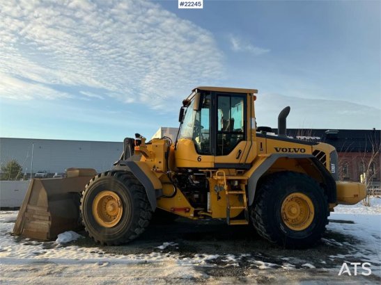 Volvo L110F wheel loader with bucket L110F wheel loader with bucket 2010 2 Wheel Loaders image 18