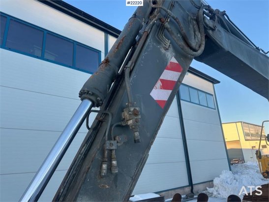 Volvo EC210 BLC excavator w/ toothed bucket. WATCH VIDEO 10104 2006 2 Crawler Excavators image 18