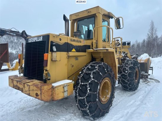 CAT 950F wheel loader w/ 2 buckets and pallet forks 254 1991 2 Wheel Loaders image 18
