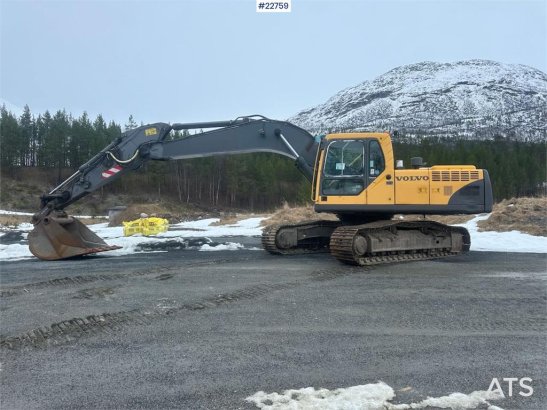 Volvo EC240BLC excavator w/ one bucket. Recently certifi EC240BLC excavator w/ one bucket. Recently certifi 2006 2 Crawler...