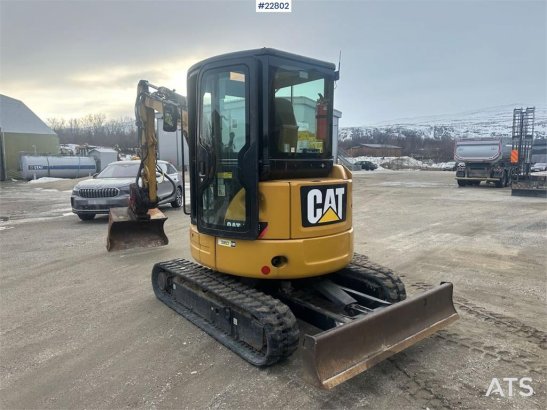 CAT 303.5ECR excavator w/ 2 buckets and tiltrotator – 303.5ECR excavator w/ 2 buckets and tiltrotator – 2017 2 image 3