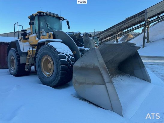 Volvo L250H Wheel Loader with bucket – gearbox needs rep L250H Wheel Loader with bucket – gearbox needs rep 2015 2 Wheel L...