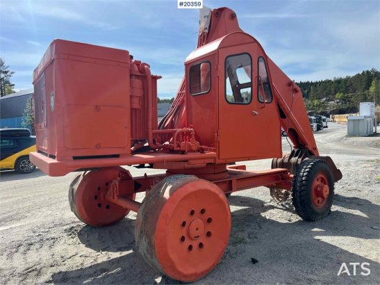 Brøyt X2 excavator w/bucket (Nostalgia!) Broyt X2 excavator w/bucket (Nostalgia!) 1963 2 Crawler Excavators image 18