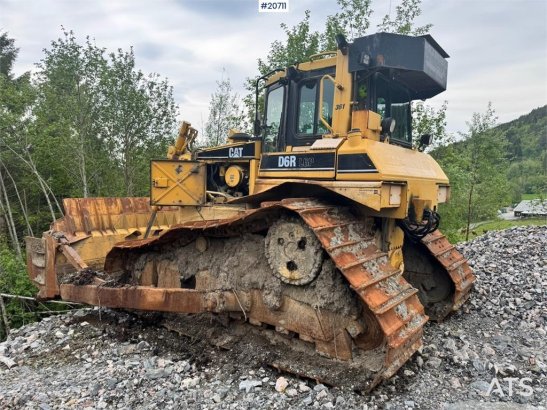 CAT D6R LGP D6R LGP 2006 2 Dozers image 33