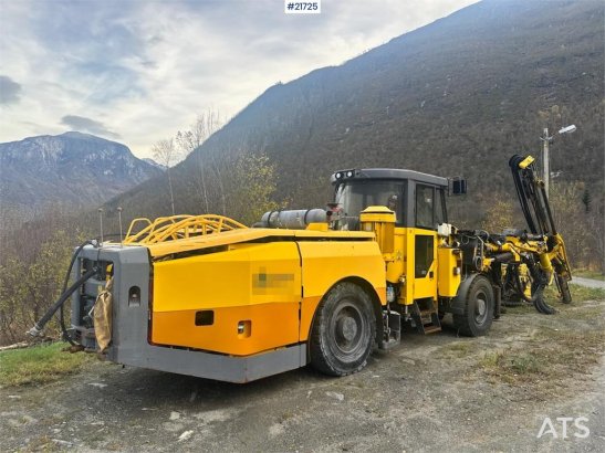 Atlas Copco Boomer MC2 tunnel drilling rig. Boomer MC2 tunnel drilling rig. 2015 2 image 18