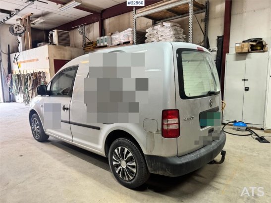 Volkswagen Caddy TDI Van – 2 sets of tires Volkswagen Caddy TDI Van – 2 sets of tires 2014 2 Small Vans image 33