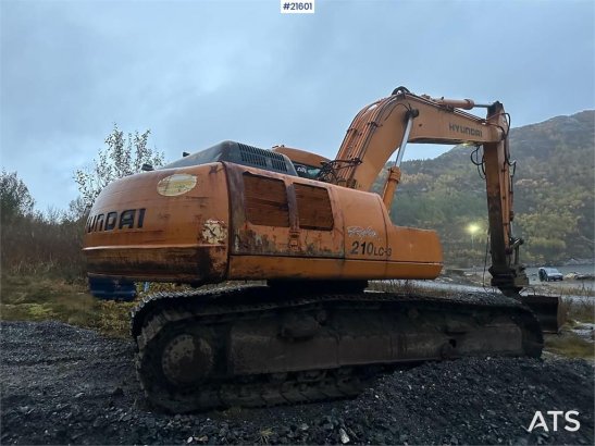 Hyundai Robex 210LC- 3H excavator. Replaced tracks 100 hou Robex 210LC- 3H excavator. Replaced tracks 100 hou 1997 2 Crawl...