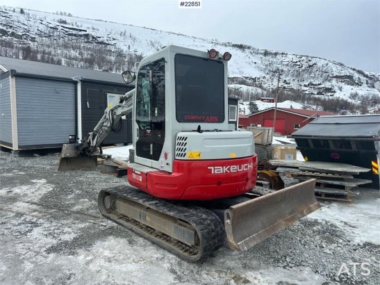 Takeuchi TB153FR excavator w/ 3 buckets and grapple cassett TB153FR excavator w/ 3 buckets and grapple cassett 2017 2 imag...