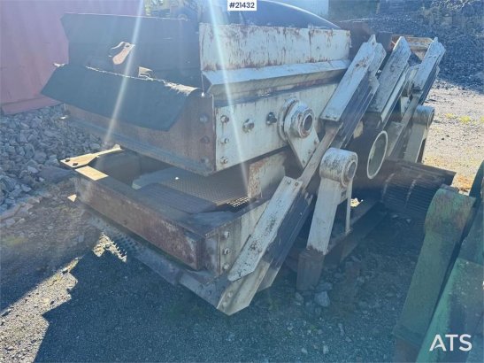 Ludwig Binder Linear quarry sieve. Ludwig Binder Linear quarry sieve. 1968 2 image 33