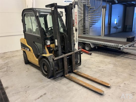 CAT DP30N DP30N 2005 2 Forklift image 33