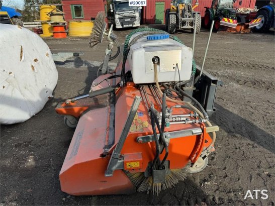 Tuchel Profi 660 -230 Hydraulic broom. Tuchel Profi 660 -230 Hydraulic broom. 2020 2 image 3