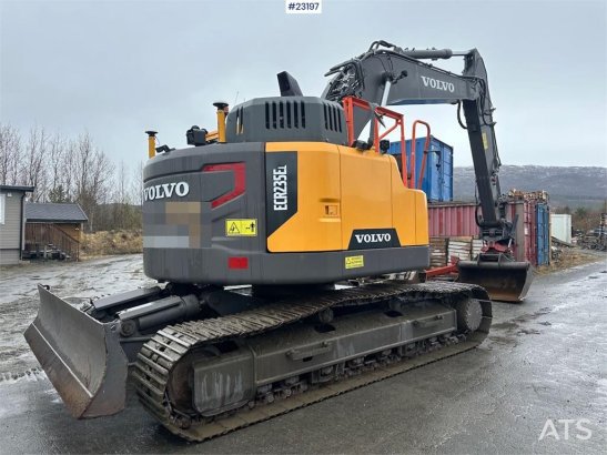 Volvo ECR235EL crawler excavator w/ sanding tray, rototi ECR235EL crawler excavator w/ sanding tray, rototi 2017 2 Crawler...