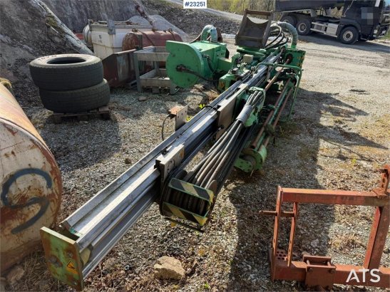 Montabert CPA 250 drill tower with HC50 hammer, angle gauge, MONTABERT CPA 250 drill tower with HC50 hammer, angle gauge, ...