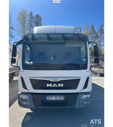 MAN TGL 8.220 4x2 box truck – 115,000 km – tail lift a TGL 8.220 4x2 box truck – 115,000 km – tail lift a 2016 2 image 3