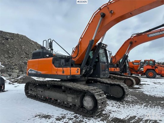 Doosan DX300LC-7 excavator w/ GPS, 3 buckets and tiltrota Doosan DX300LC-7 excavator w/ GPS, 3 buckets and tiltrota 2020 2...