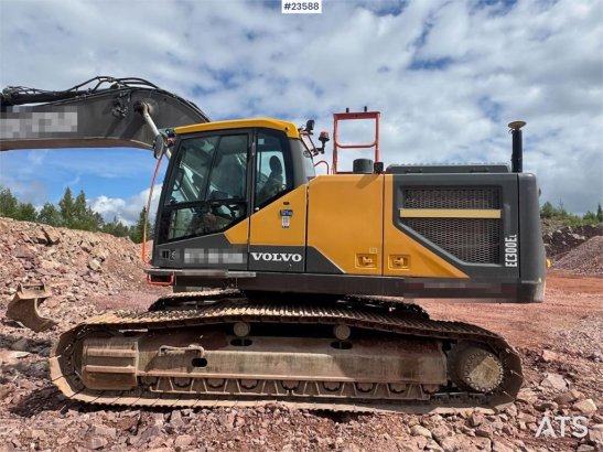 Volvo EC300 Excavator – Engcon Tiltrotator, 2 Buckets an EC300 Excavator – Engcon Tiltrotator, 2 Buckets an 2018 2 Crawler...