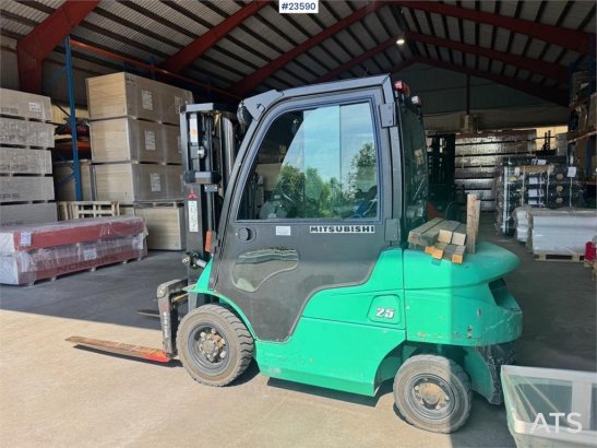 Mitsubishi FD25N Forklift WATCH VIDEO FD25N Forklift WATCH VIDEO 2011 2 Forklift image 3