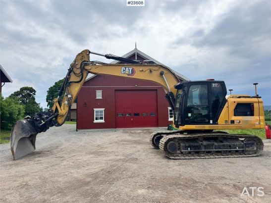 CAT 317 317 2022 2 Crawler Excavators image 3
