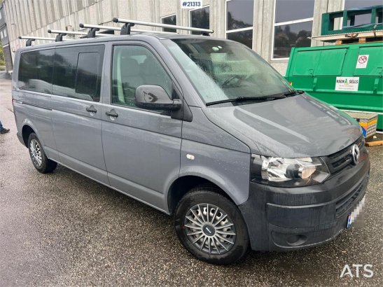 Volkswagen combi 9 seater minibus Volkswagen combi 9 seater minibus 2014 2 image 78
