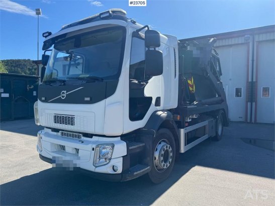 Volvo FL280 Hooklift Truck – Low mileage! FL280 Hooklift Truck – Low mileage! 2017 2 image 18