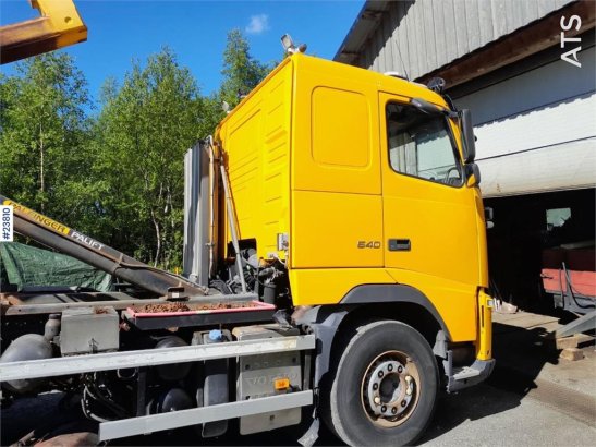 Volvo Fh540 8x4 plow rigged hook truck w/ 22T hook, two 3294 2012 2 image 3