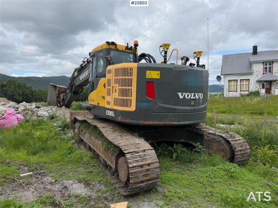 Volvo ECR305CL excavator w/ GPS, sanding bucket and roto ECR305CL excavator w/ GPS, sanding bucket and roto 2012 2 Crawler...