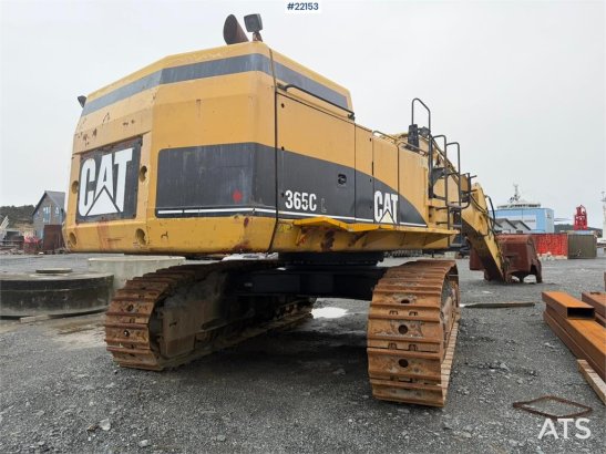 CAT 365C excavator with tooth bucket 365C excavator with tooth bucket 2006 2 Crawler Excavators image 45