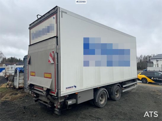 Schmitz Cargobull 2-axle box trailer with Carrier refrigeration unit Schmitz Cargobull 2-axle box trailer with Carrier ref...
