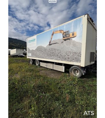 Tyllis trailer with chip body and tipper – hydraulic side Tyllis trailer with chip body and tipper – hydraulic side 2009 2...