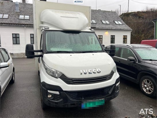 Iveco Daily box van w/ lift Daily box van w/ lift 2017 2 Small Vans image 3