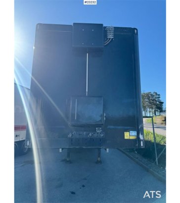 Ekeri box semi-trailer with full side opening and lift Ekeri box semi-trailer with full side opening and lift 2017 2 Box s...